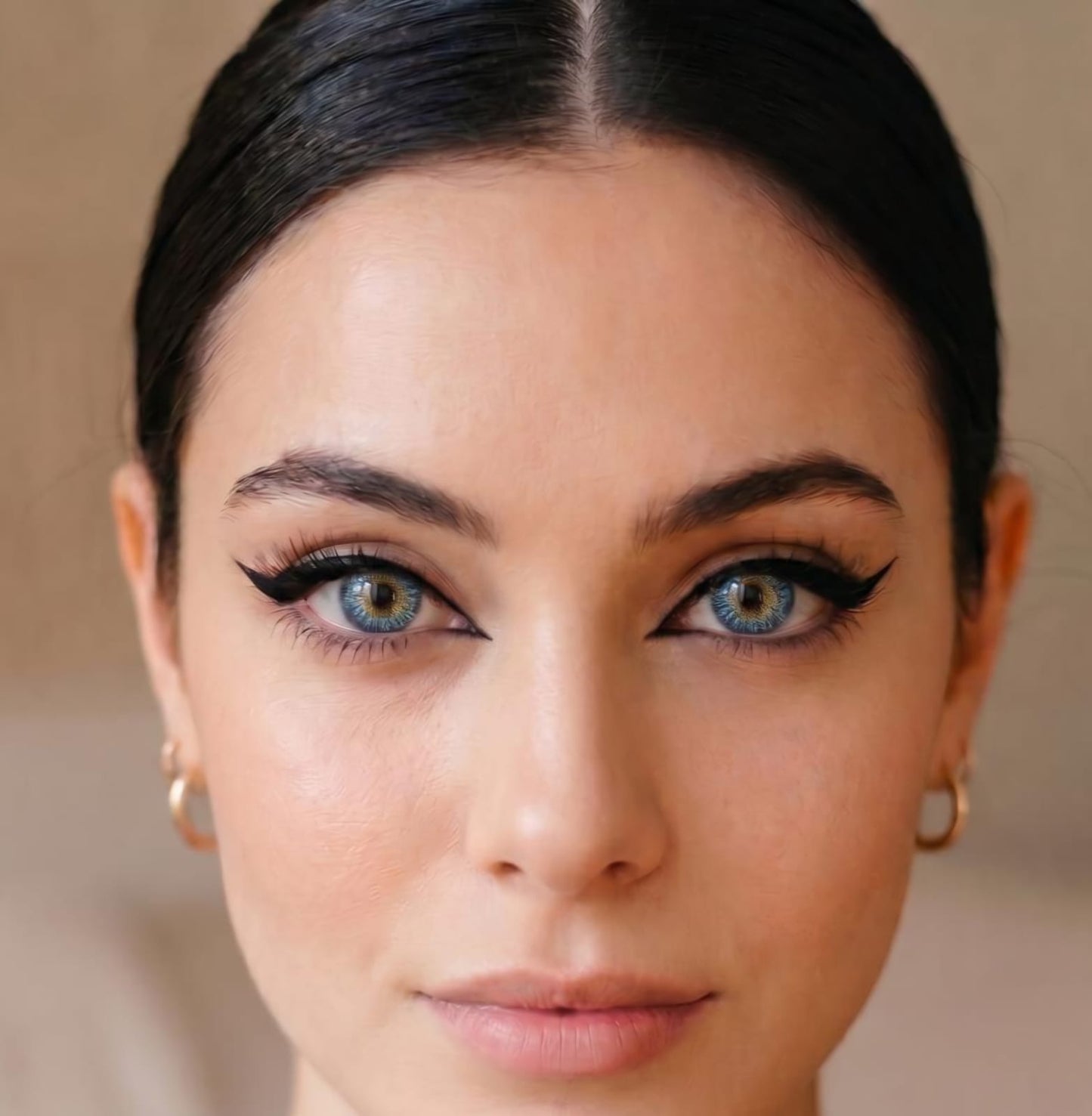 Aqua Blue contact lens model wearing lenses